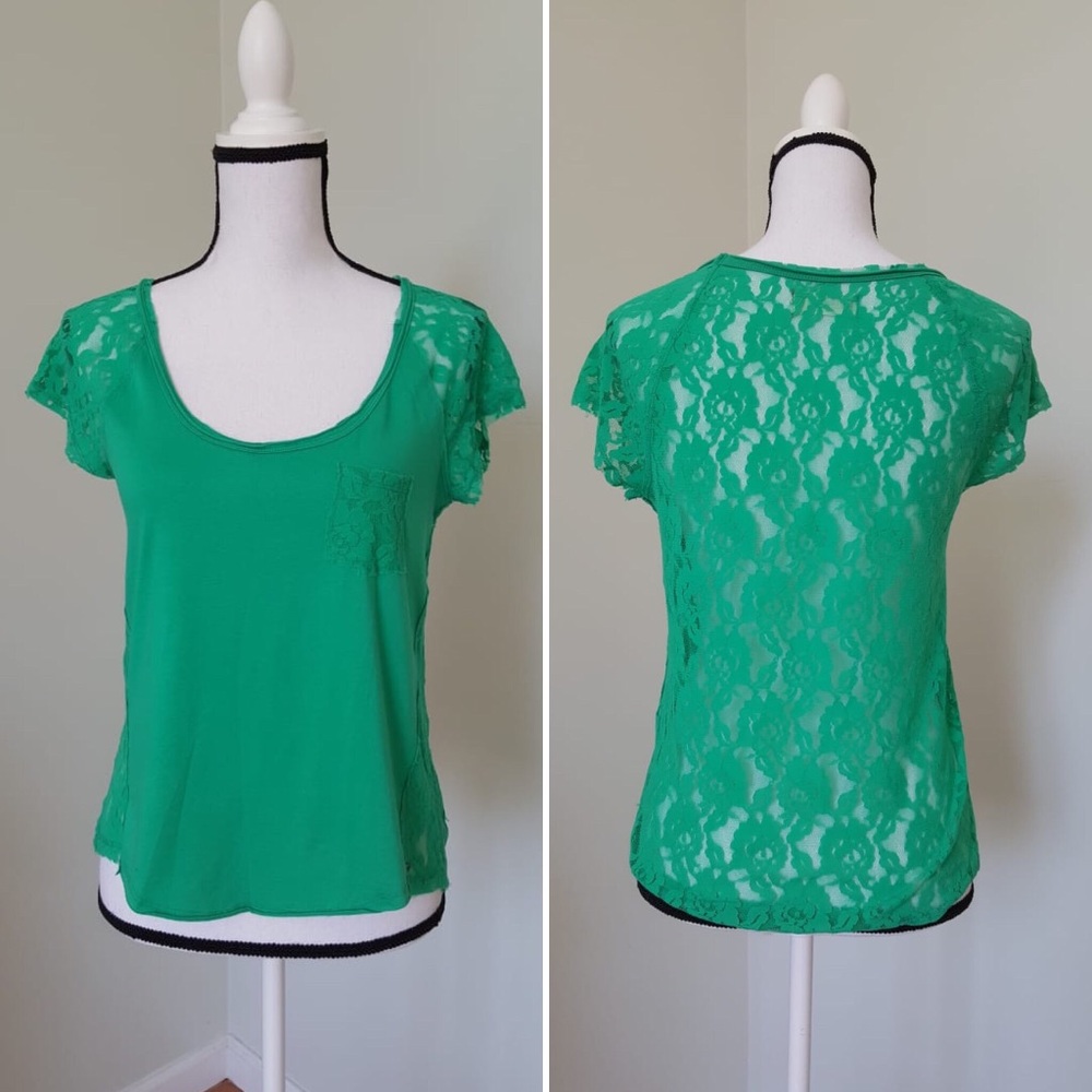 Hollister Lace Top with Short Sleeves